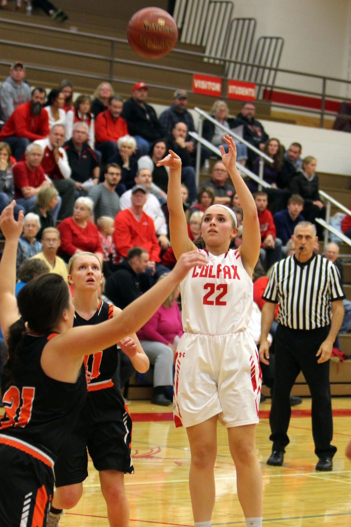 Elk Mound at Colfax girls basketball 12-5-19